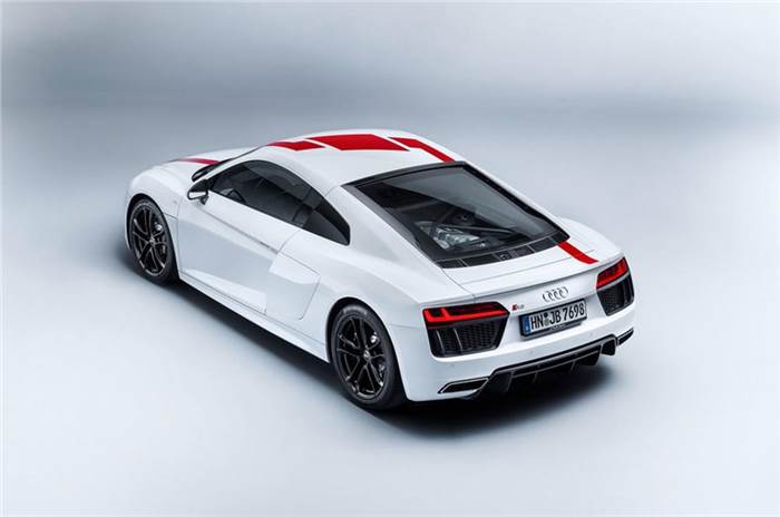 Audi unveils rear-wheel-drive R8 V10 RWS with 540hp